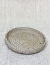 Load image into Gallery viewer, CERAMIC TRINKET DISH
