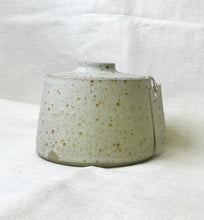 Load image into Gallery viewer, CERAMIC LIDDED POT
